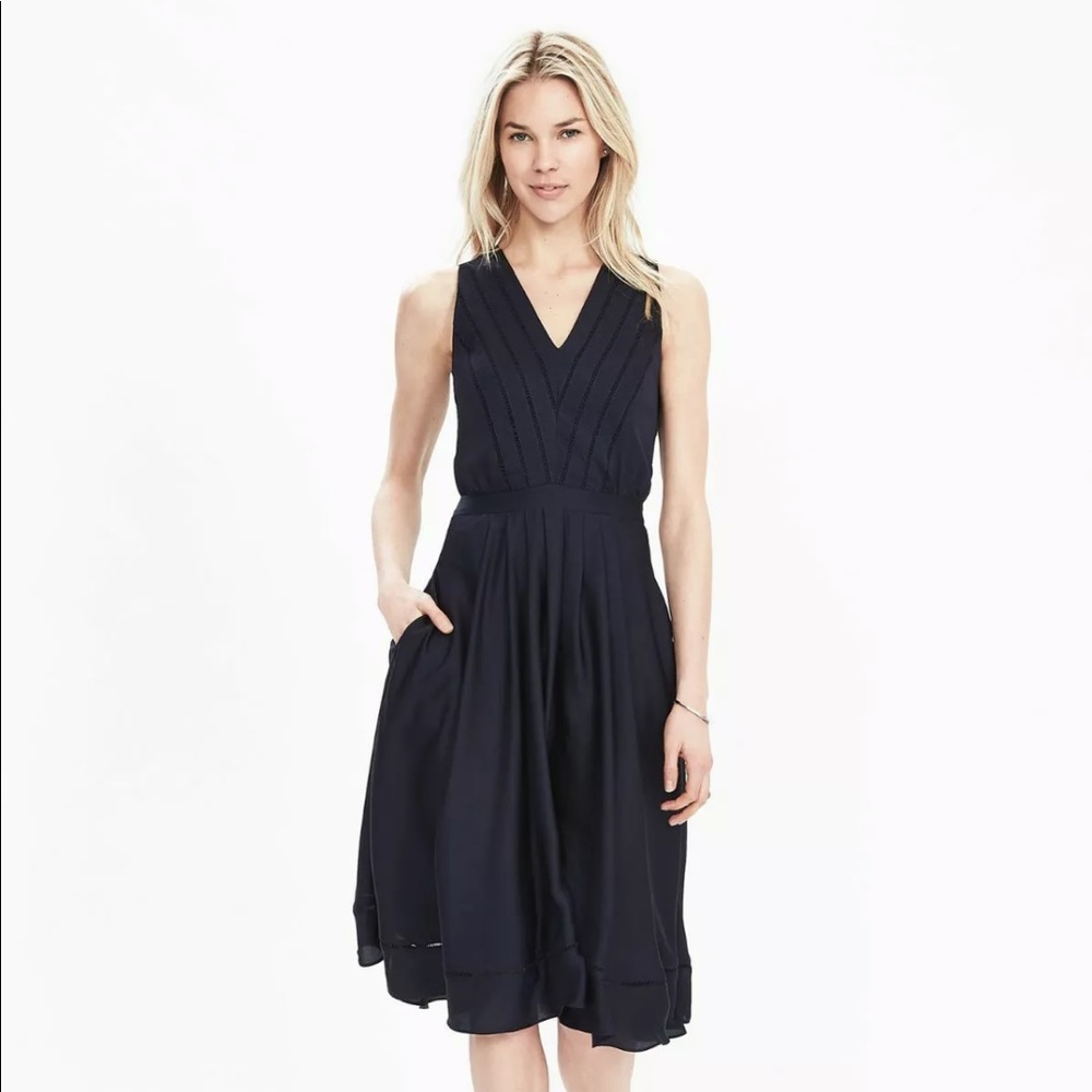 Banana Republic satin midi v neck dress!